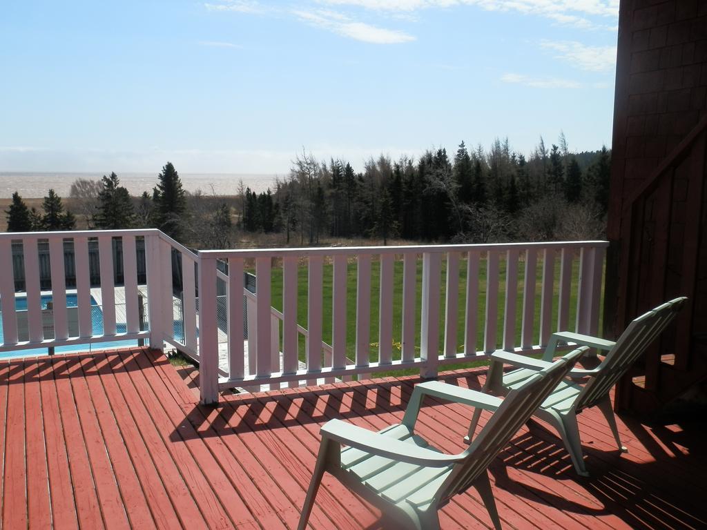Hopewell Rocks Motel & Country Inn Hopewell Cape Exterior photo