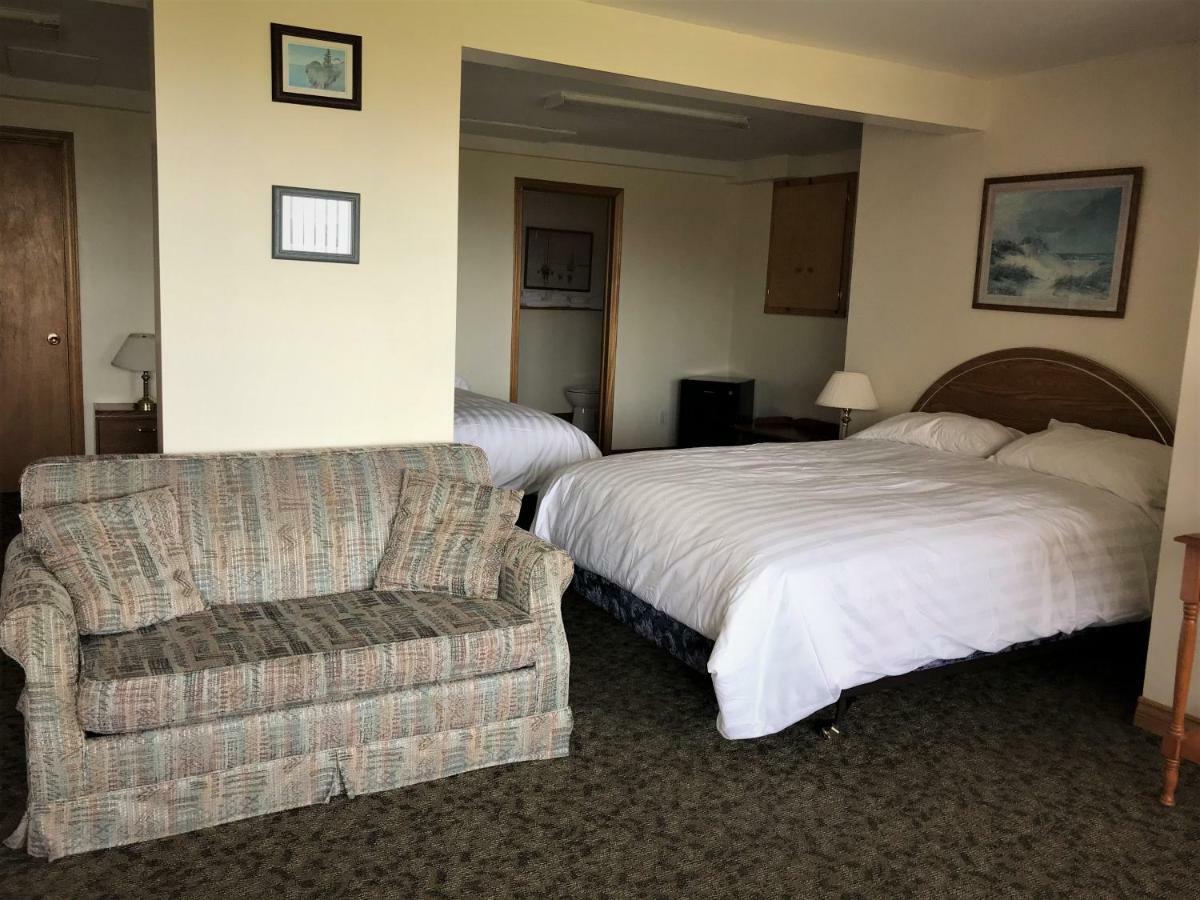 Hopewell Rocks Motel & Country Inn Hopewell Cape Exterior photo